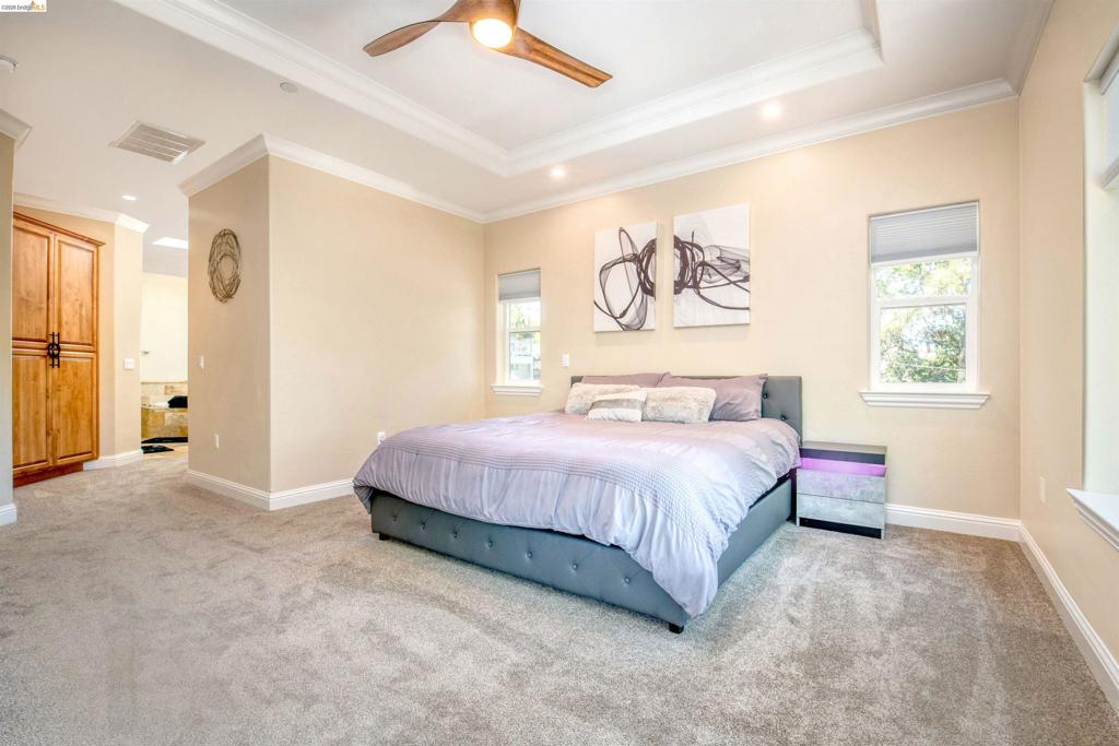 20145 Pleasantview Dr, Groveland, CA 95321-9587