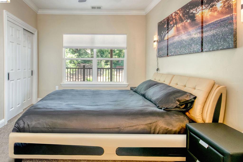 20145 Pleasantview Dr, Groveland, CA 95321-9587