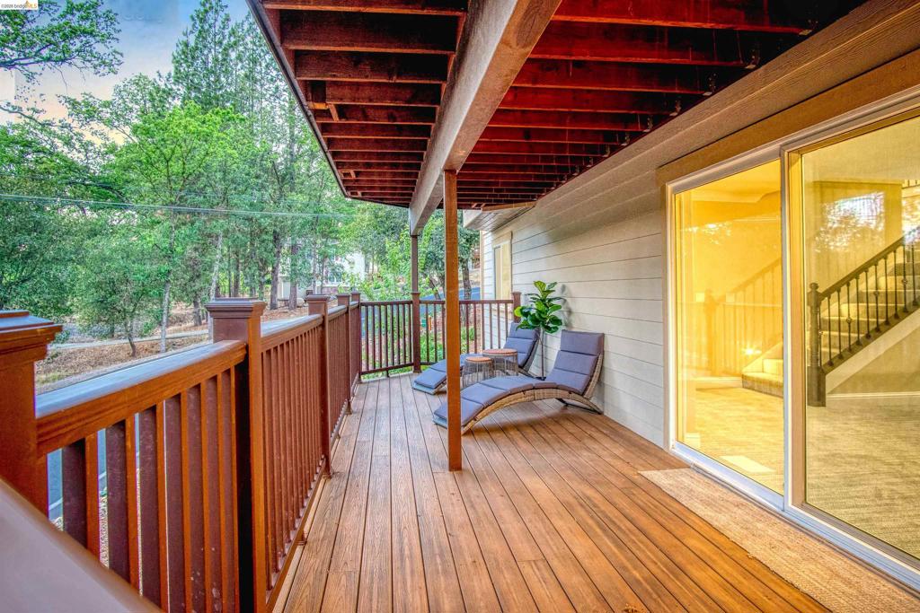20145 Pleasantview Dr, Groveland, CA 95321-9587