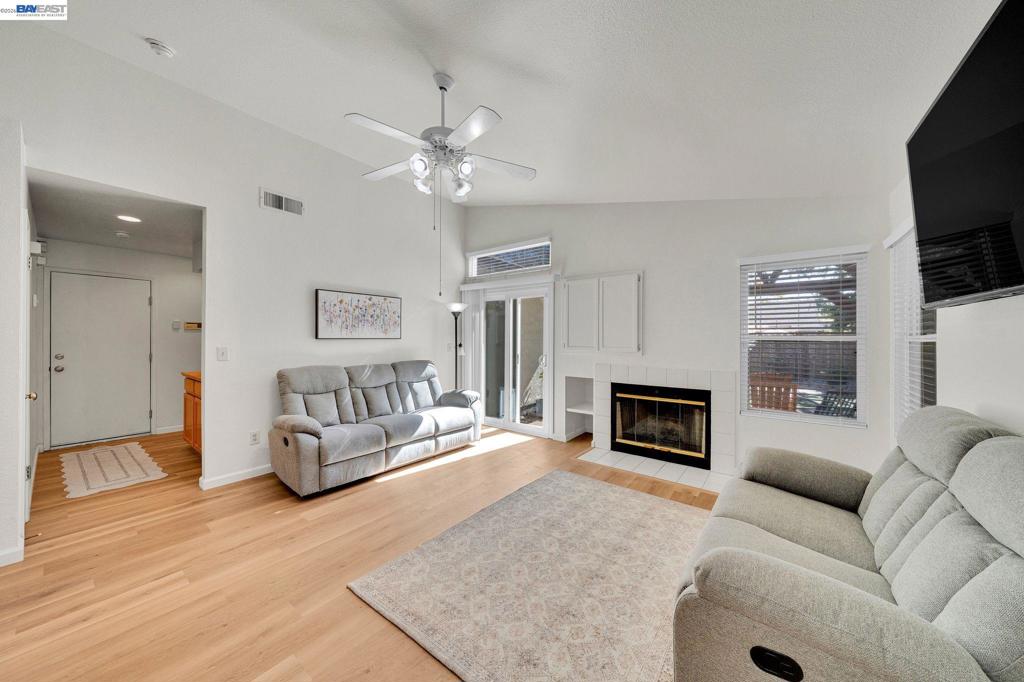 4568 Carnegie Ln, Brentwood (CC), CA 94513