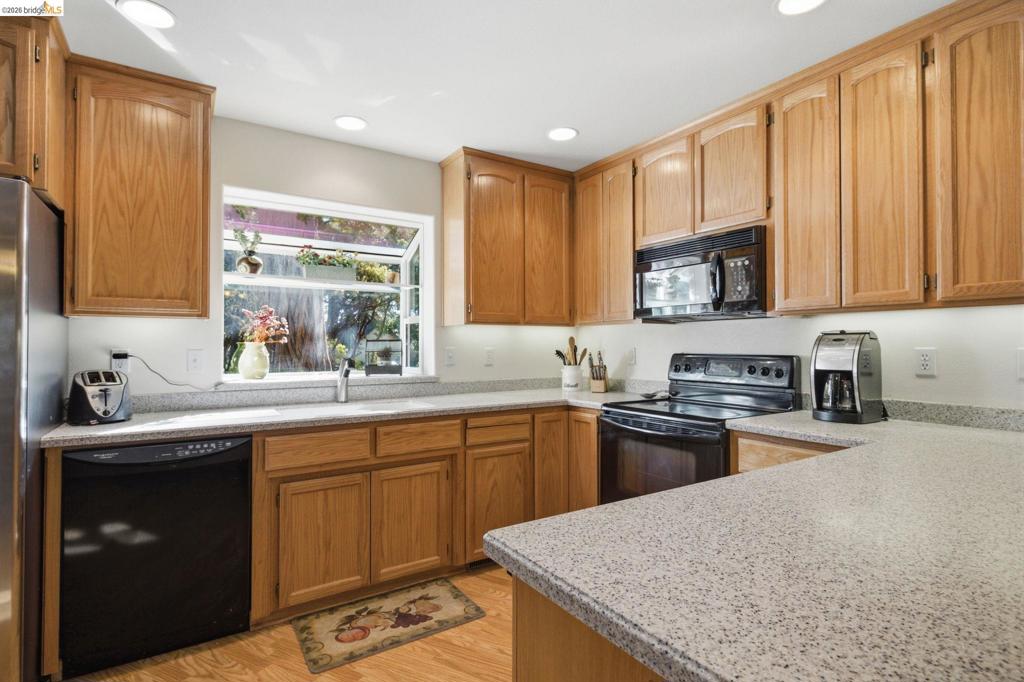 24076 S Bear Clover Ct., Sonora, CA 95370
