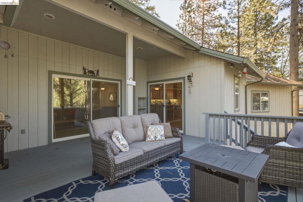 24076 S Bear Clover Ct., Sonora, CA 95370