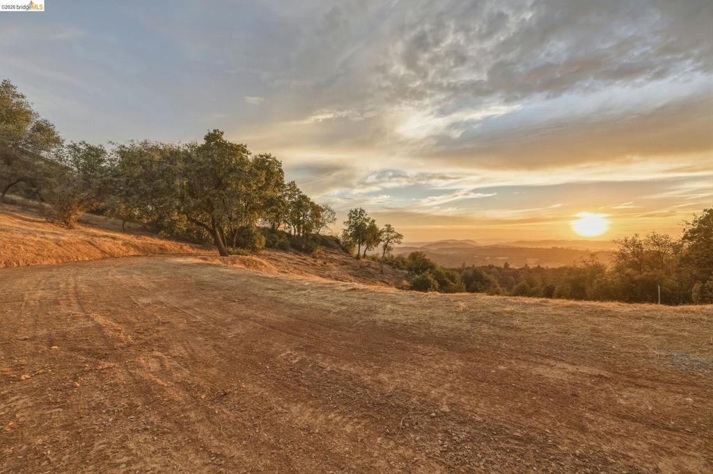 19886 Villa Dr, Sonora, CA 95370