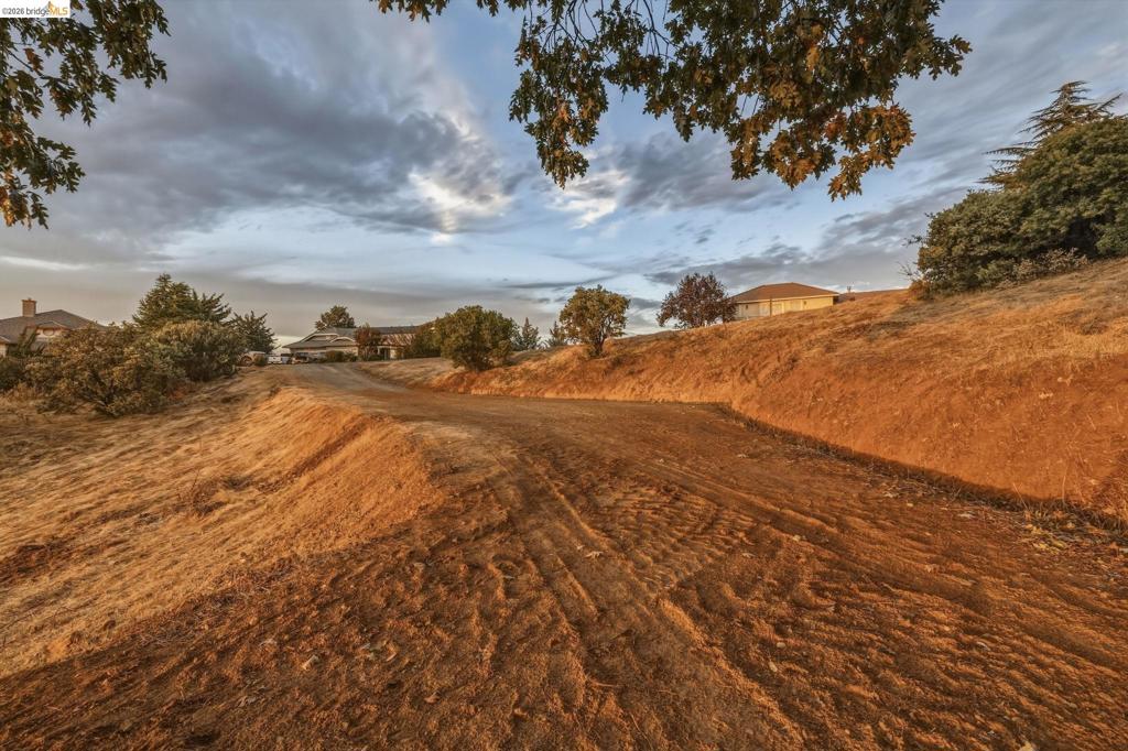 19886 Villa Dr, Sonora, CA 95370