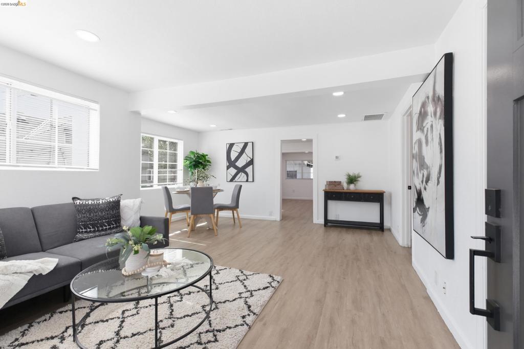707 S Conejo Ave, Modesto, CA 95354