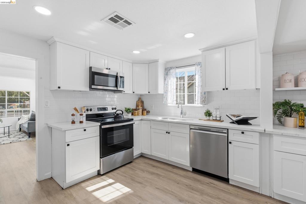 707 S Conejo Ave, Modesto, CA 95354