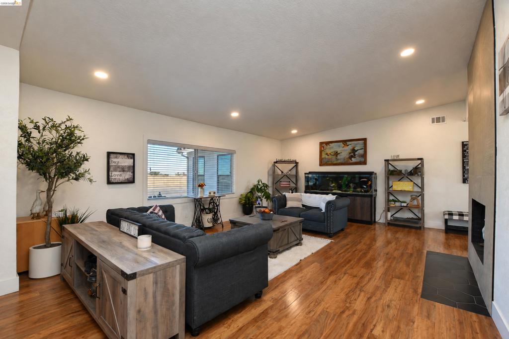 3343 Delta Rd, Brentwood (CC), CA 94513