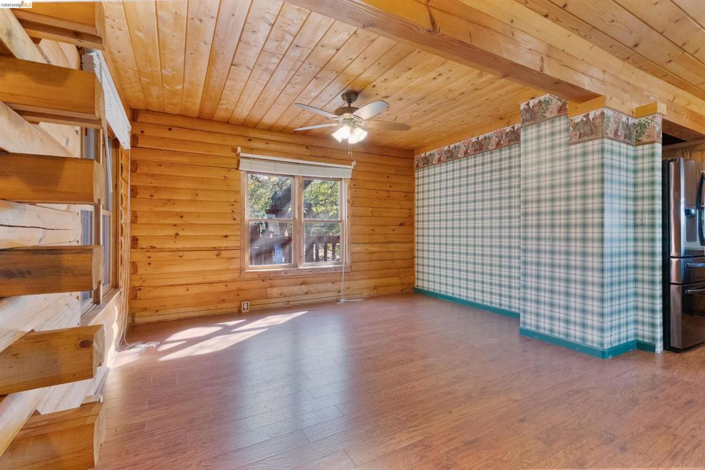 15800 Ridgefield Ct., Sonora, CA 95370