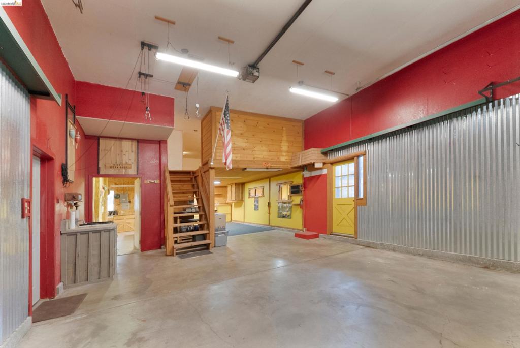 15800 Ridgefield Ct., Sonora, CA 95370