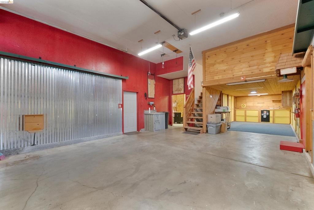 15800 Ridgefield Ct., Sonora, CA 95370