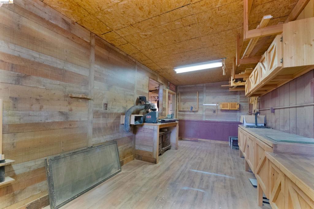 15800 Ridgefield Ct., Sonora, CA 95370