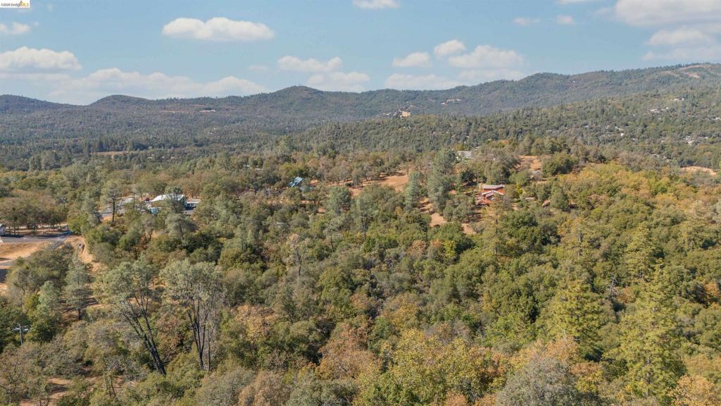 15800 Ridgefield Ct., Sonora, CA 95370