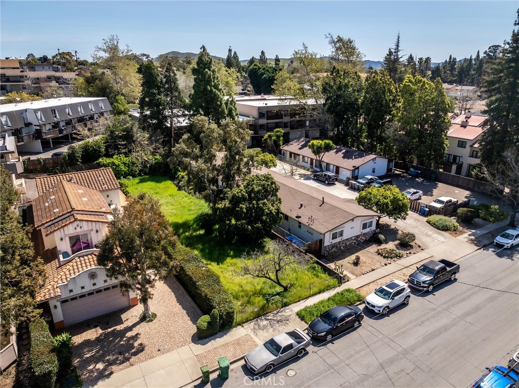 879 Walnut St, San Luis Obispo, CA 93401