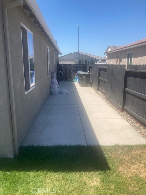 2182 River Willow Ave, Manteca, CA 95337