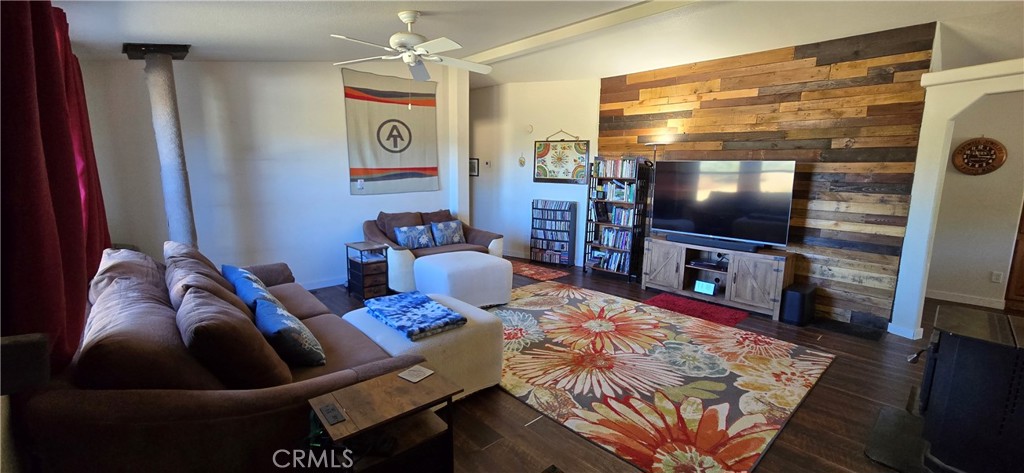 98953 Sacatar Ranch Rd, Kennedy Meadows, CA 93527