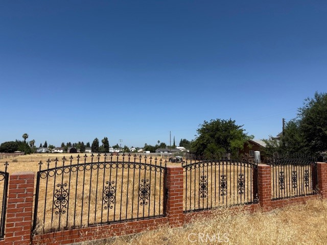 3207 N Valentine, Fresno, CA 93722