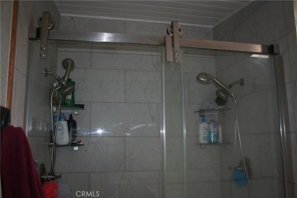 38290 38290 Roundtree Lane, Squaw Valley, CA 93675