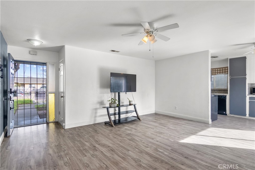 1100 Mathia Dr, Modesto, CA 95351