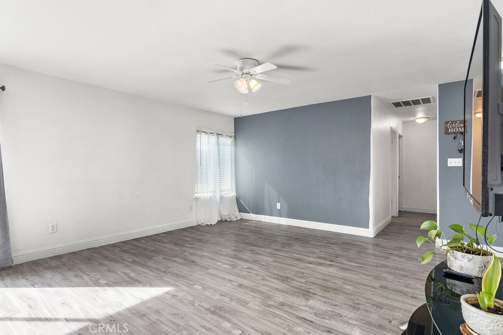 1100 Mathia Dr, Modesto, CA 95351