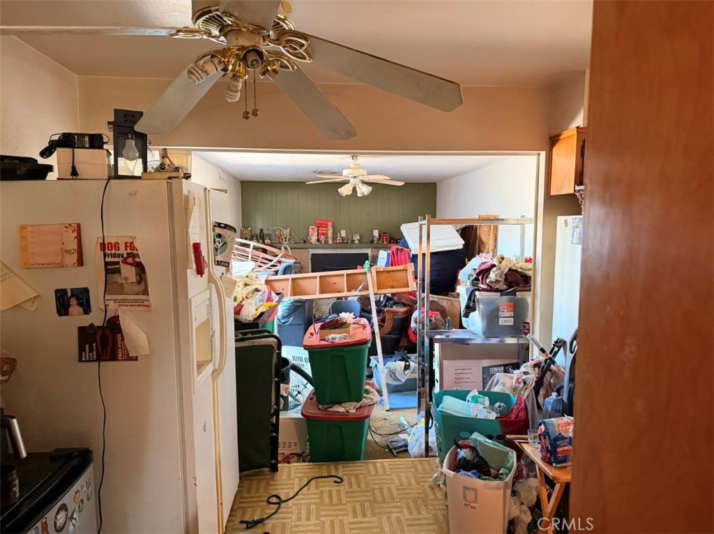 2100 N Kensington Way, Hanford, CA 93230