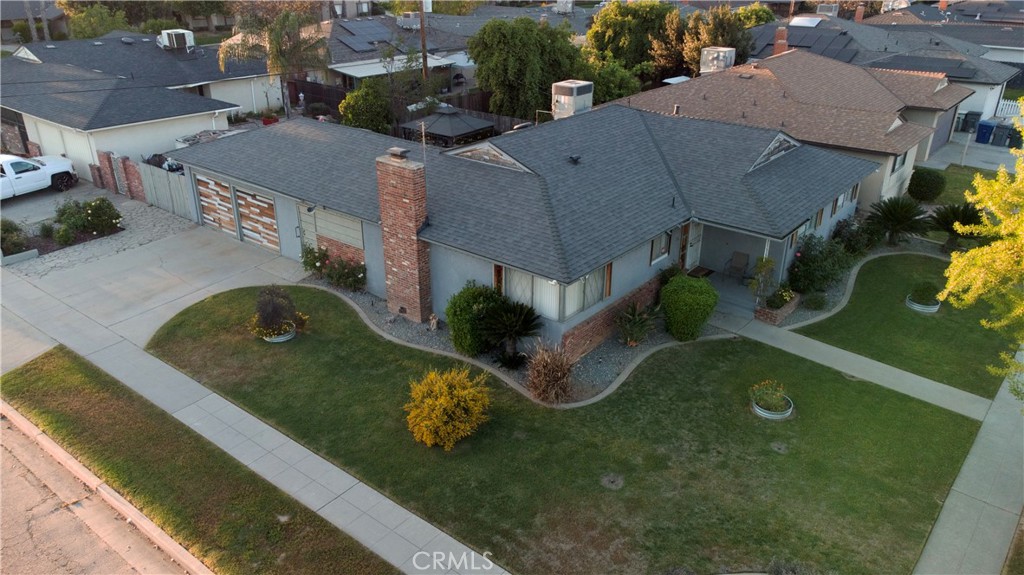 5419 N Callisch, Fresno, CA 93710