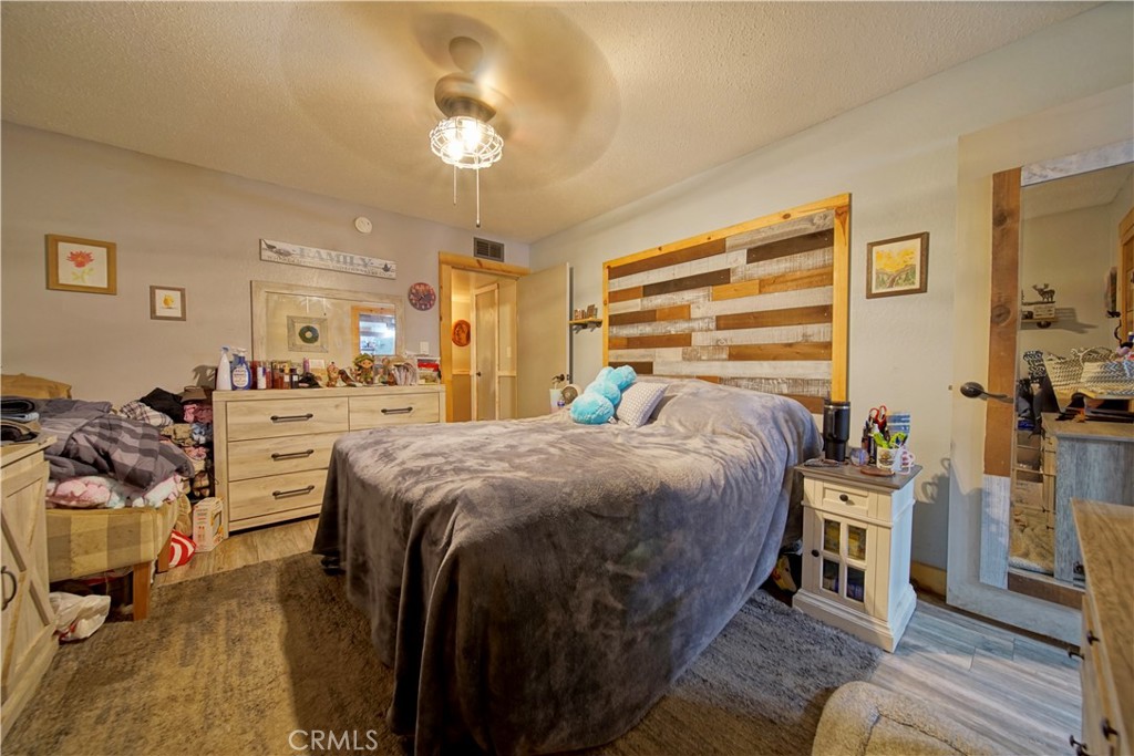 5419 N Callisch, Fresno, CA 93710