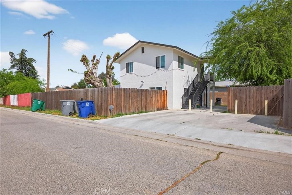 2546 Evergreen, Selma, CA 93662