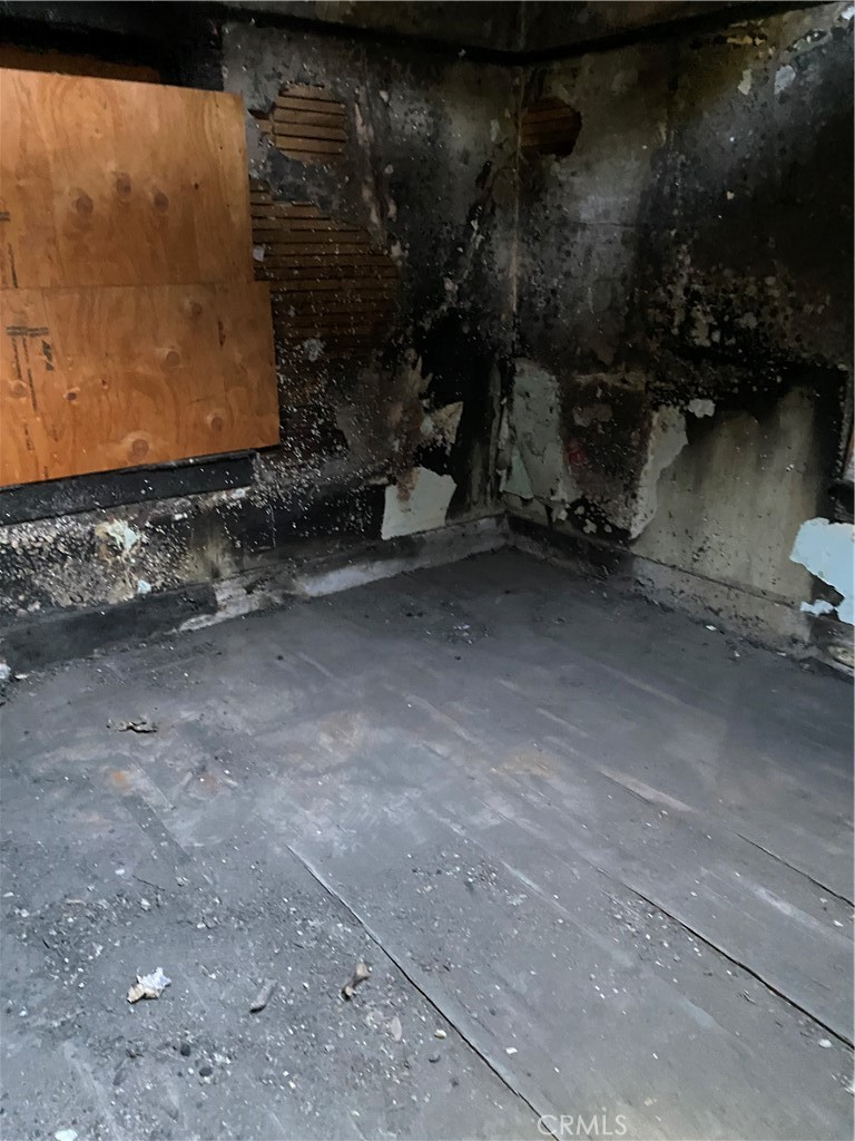 805 S Court St, Visalia, CA 93277