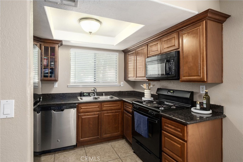 4308 E Woodward, Fresno, CA 93702