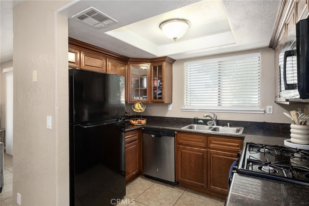 4308 E Woodward, Fresno, CA 93702