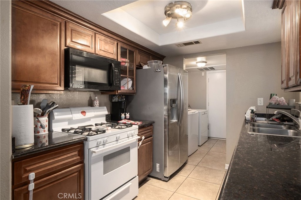 4308 E Woodward, Fresno, CA 93702