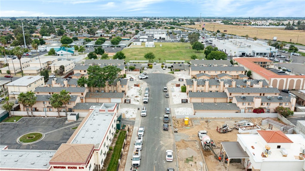 770 Silverado, Hanford, CA 93230