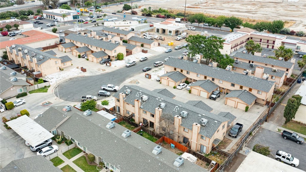 770 Silverado, Hanford, CA 93230