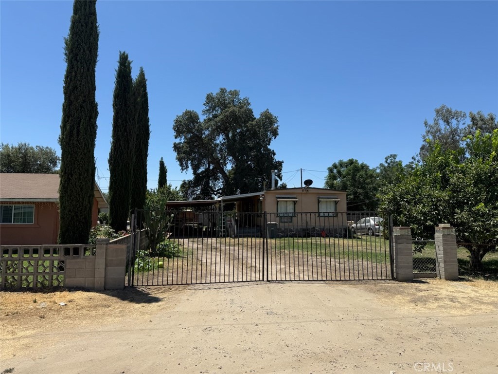 14613 Johnson, Hanford, CA 93230