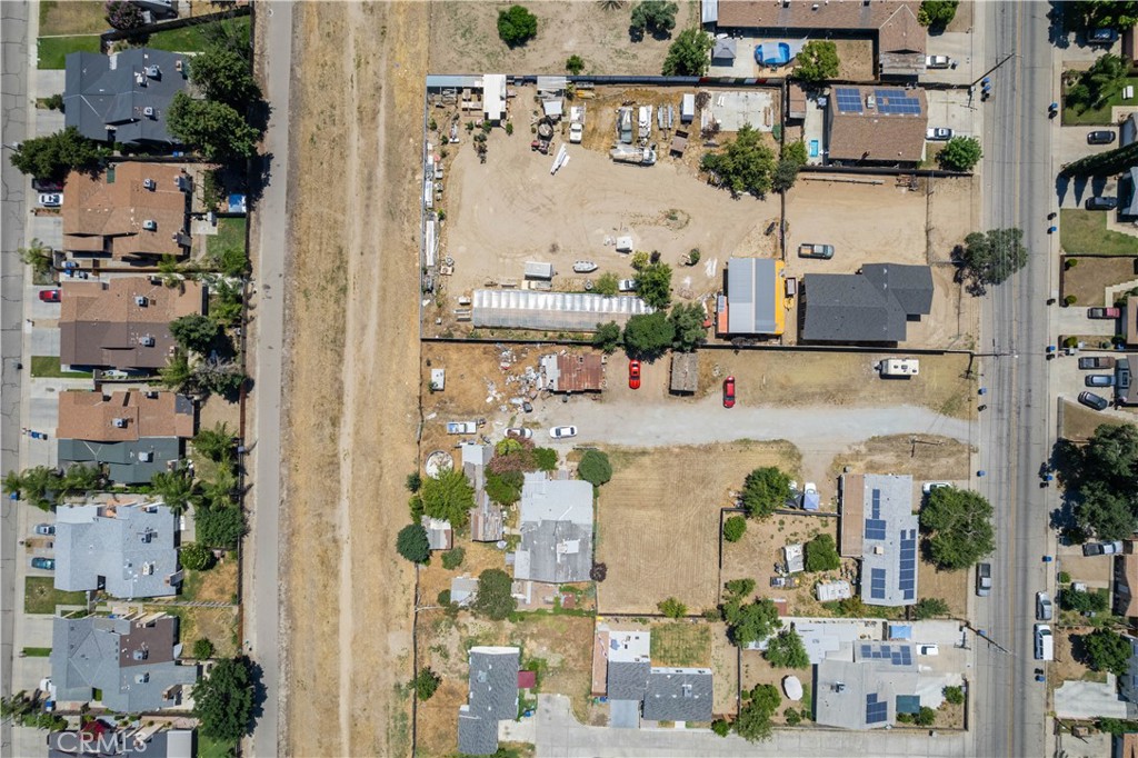 1 N Bridge St, Visalia, CA 93291