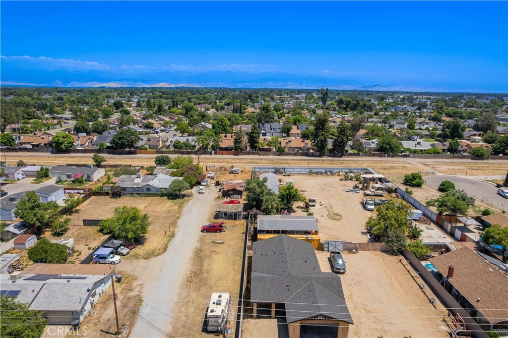 1 N Bridge St, Visalia, CA 93291