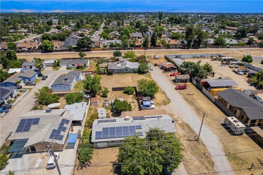 1 N Bridge St, Visalia, CA 93291