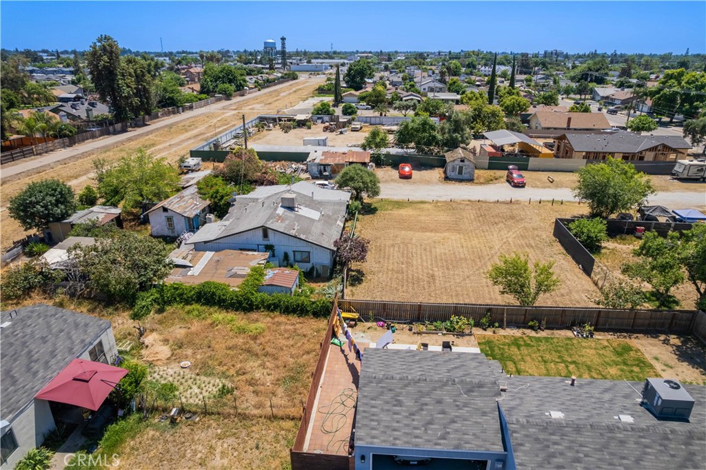 1 N Bridge St, Visalia, CA 93291