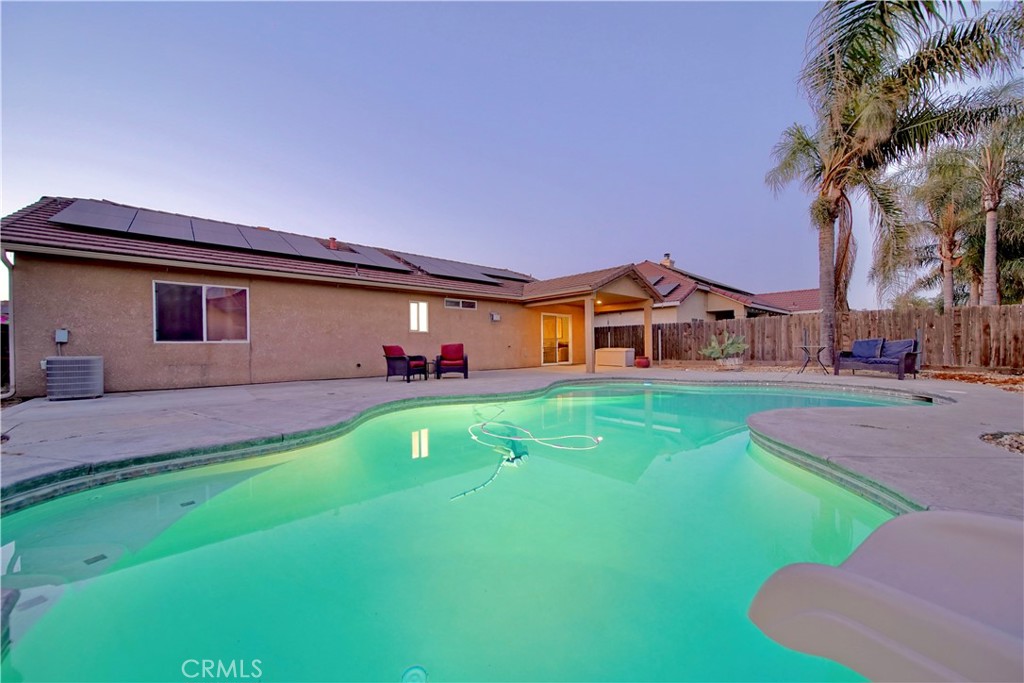 2159 Charlie Chambers Dr, Hanford, CA 93230