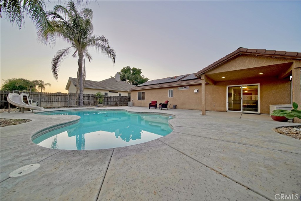 2159 Charlie Chambers Dr, Hanford, CA 93230