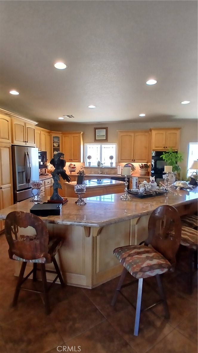 52775 Pipes Canyon Rd, Pioneertown, CA 92268