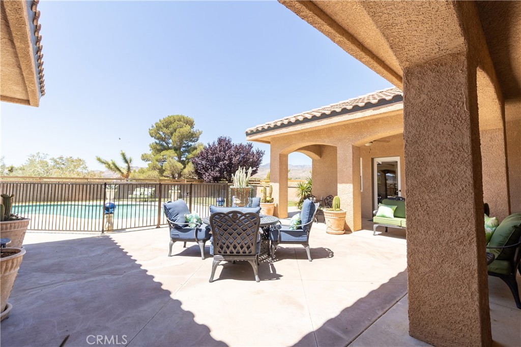 52775 Pipes Canyon Rd, Pioneertown, CA 92268