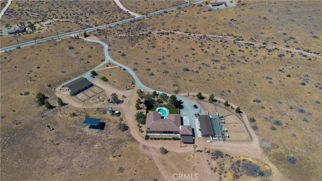 52775 Pipes Canyon Rd, Pioneertown, CA 92268