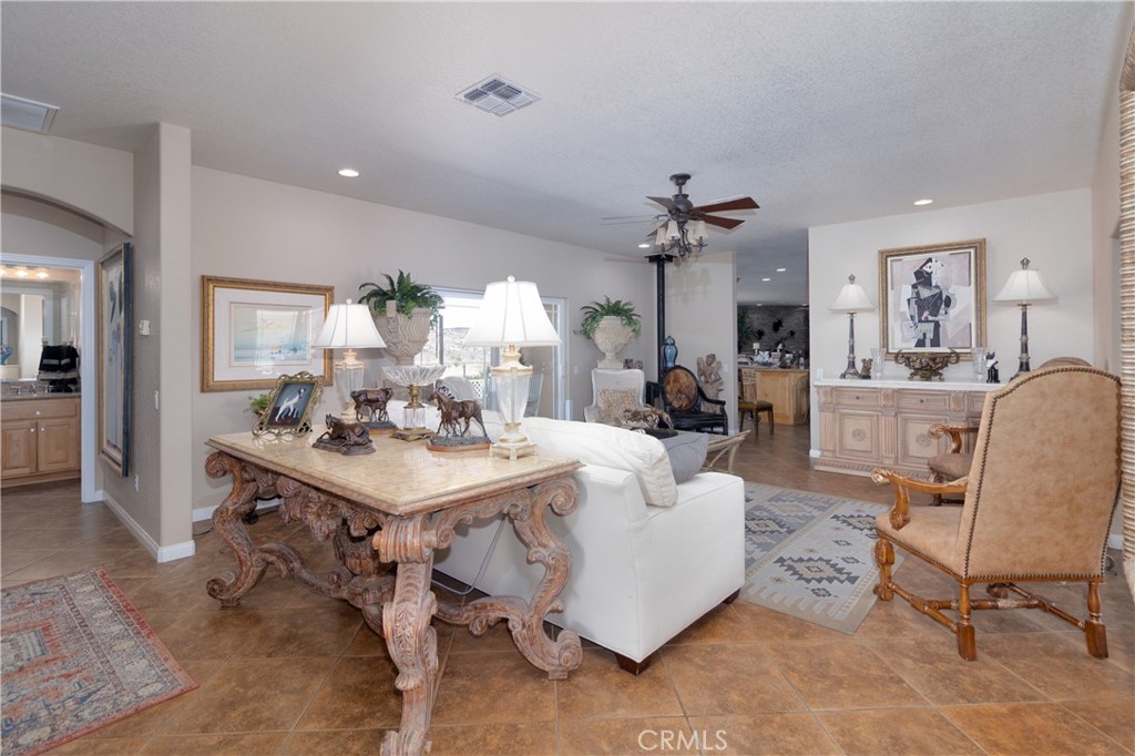 52775 Pipes Canyon Rd, Pioneertown, CA 92268