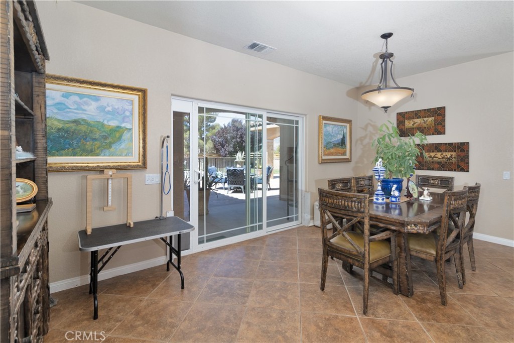 52775 Pipes Canyon Rd, Pioneertown, CA 92268