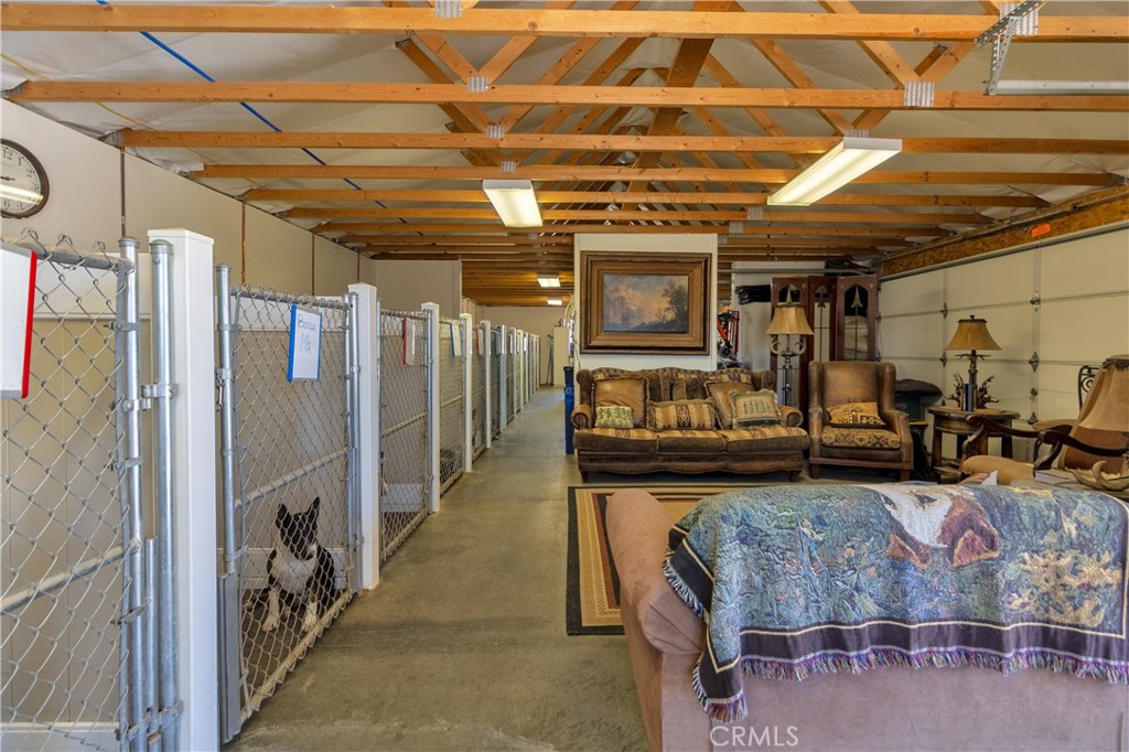 52775 Pipes Canyon Rd, Pioneertown, CA 92268