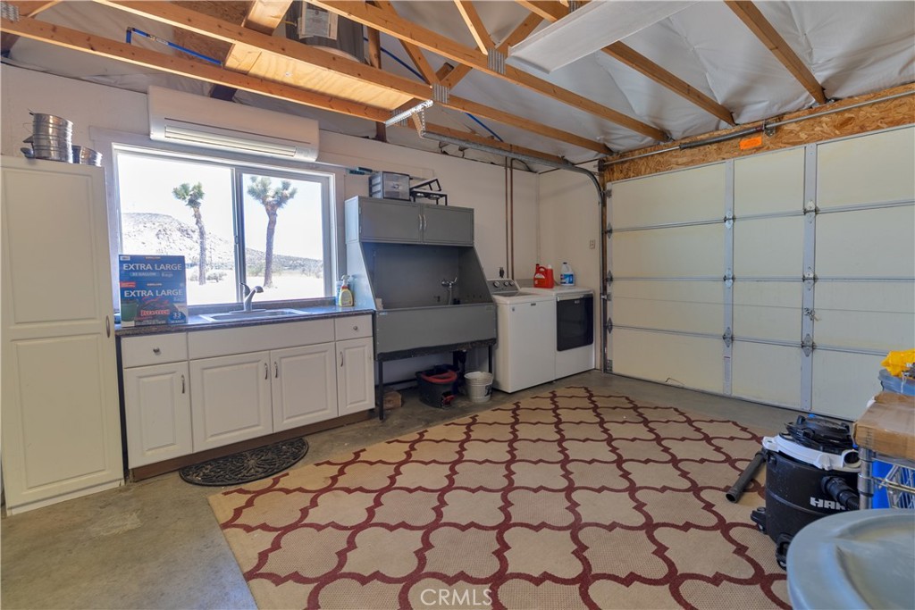 52775 Pipes Canyon Rd, Pioneertown, CA 92268