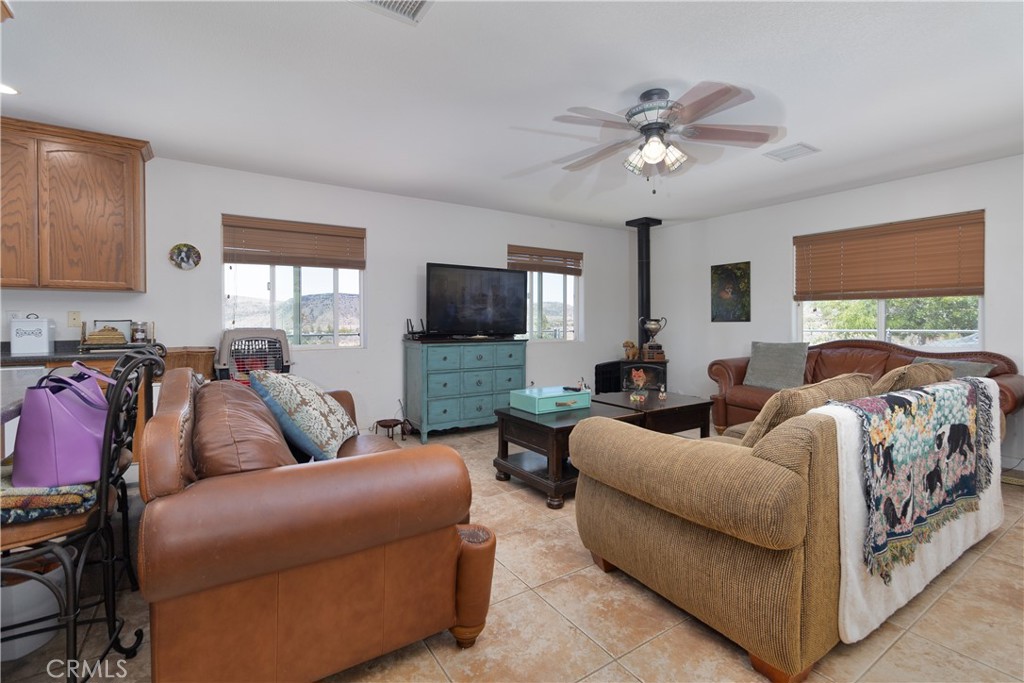 52775 Pipes Canyon Rd, Pioneertown, CA 92268