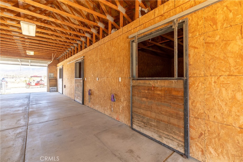 52775 Pipes Canyon Rd, Pioneertown, CA 92268