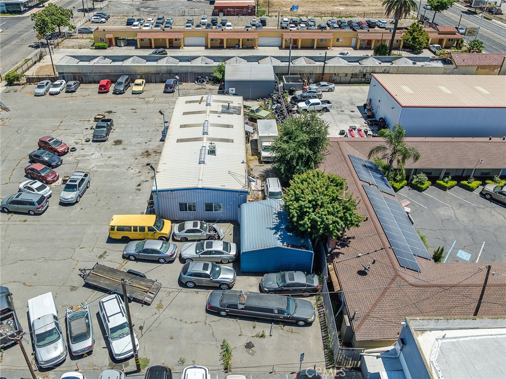 1450 W Main, Merced, CA 95340